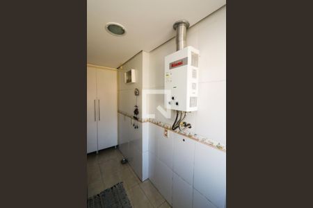 Área de Serviço de casa à venda com 3 quartos, 308m² em Partenon, Porto Alegre