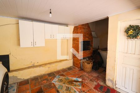 Garagem de casa à venda com 3 quartos, 308m² em Partenon, Porto Alegre