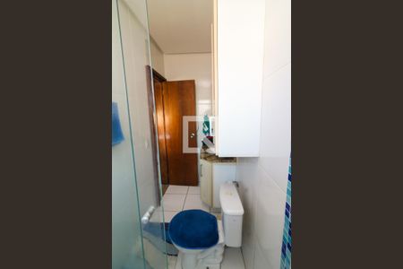 Banheiro da Suíte 2 de casa à venda com 3 quartos, 308m² em Partenon, Porto Alegre