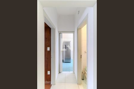 Corredor de apartamento à venda com 2 quartos, 68m² em Vila Buarque, São Paulo