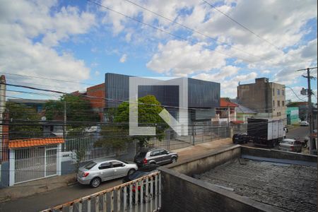 Varanda  _Vista  de casa à venda com 3 quartos, 300m² em Humaitá, Porto Alegre