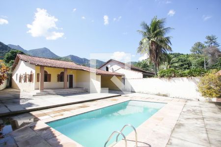 Área comum de casa à venda com 5 quartos, 350m² em Jacarepaguá, Rio de Janeiro