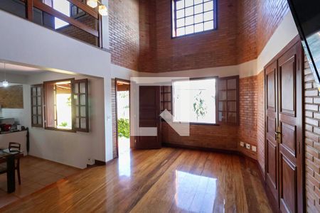 Sala 1 de casa à venda com 6 quartos, 343m² em Itapoã, Belo Horizonte