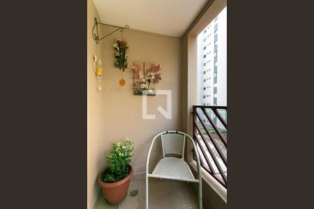 Varanda da Sala de apartamento à venda com 3 quartos, 73m² em Vila Carrão, São Paulo