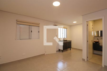 Sala/Quarto de kitnet/studio para alugar com 1 quarto, 25m² em Vila Madalena, São Paulo