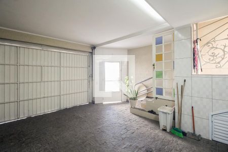Garagem  de casa à venda com 3 quartos, 200m² em Vila Aricanduva, São Paulo