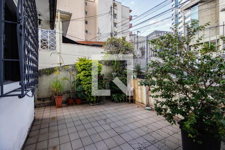 Garagem de casa à venda com 2 quartos, 154m² em Jardim Franca, São Paulo