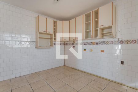 Cozinha de apartamento à venda com 3 quartos, 107m² em Vila Ipiranga, Porto Alegre