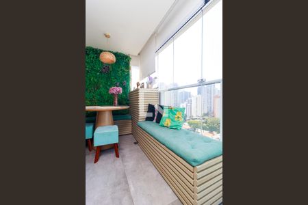 Sala - Varanda de apartamento para alugar com 1 quarto, 42m² em Cidade Monções, São Paulo