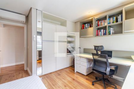 Quarto 1 de apartamento para alugar com 3 quartos, 175m² em Jardim Paulista, São Paulo