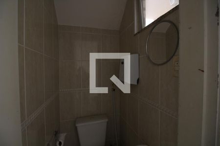 Lavabo de casa de condomínio à venda com 5 quartos, 240m² em Taquara, Rio de Janeiro