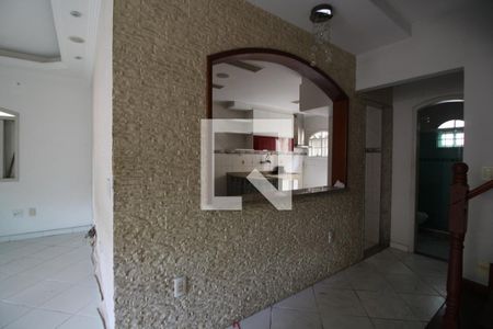 Cozinha de casa de condomínio à venda com 5 quartos, 240m² em Taquara, Rio de Janeiro