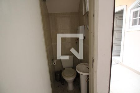 Lavabo de casa de condomínio à venda com 5 quartos, 240m² em Taquara, Rio de Janeiro