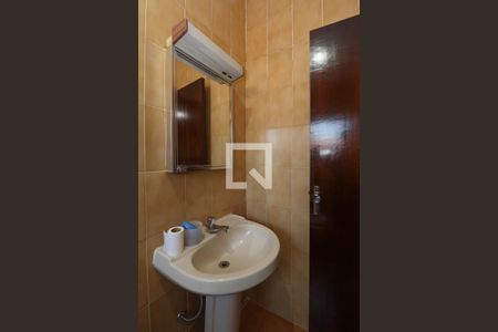 Banheiro da Suíte de casa à venda com 2 quartos, 147m² em Sumaré, São Paulo