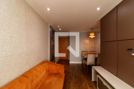 Sala de apartamento para alugar com 2 quartos, 76m² em Vila Leonor, São Paulo