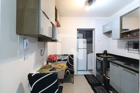 Cozinha de apartamento à venda com 3 quartos, 65m² em Vila Gustavo, São Paulo