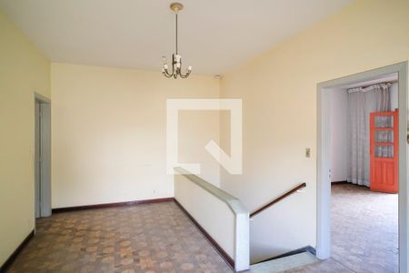 Acesso aos quartos de casa à venda com 6 quartos, 250m² em Vila Mariza, São Bernardo do Campo