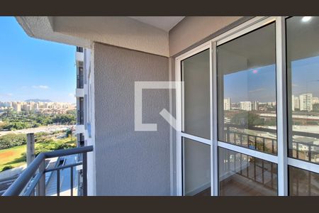 Varanda e área de serviço de apartamento para alugar com 2 quartos, 41m² em Lapa, São Paulo