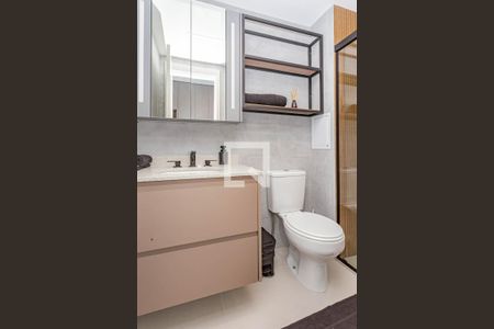 Banheiro de kitnet/studio à venda com 1 quarto, 30m² em Liberdade, São Paulo