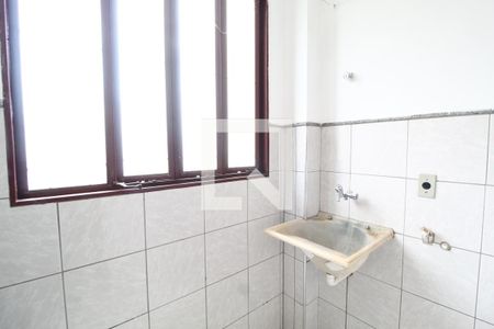 Cozinha e Área de Serviço de apartamento para alugar com 2 quartos, 50m² em Santa Mônica, Uberlândia