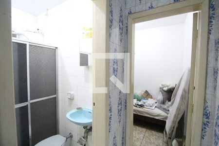 Área de serviço - Banheiro e quarto de casa de condomínio à venda com 7 quartos, 207m² em Jacarepaguá, Rio de Janeiro