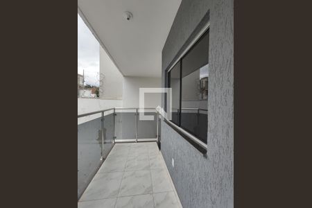 Varanda de casa para alugar com 3 quartos, 100m² em Arvoredo II, Contagem