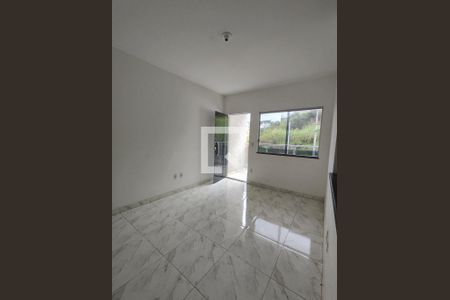 Sala de casa para alugar com 3 quartos, 100m² em Arvoredo II, Contagem
