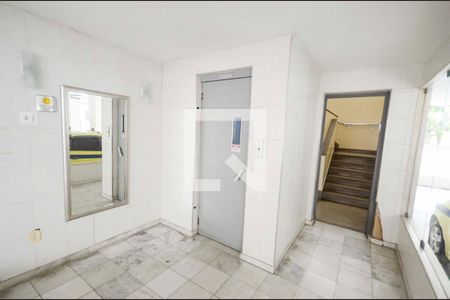 Hall de apartamento para alugar com 3 quartos, 75m² em Andaraí, Rio de Janeiro