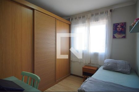 Quarto 2 de apartamento para alugar com 2 quartos, 57m² em Pátria Nova, Novo Hamburgo