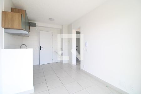 Sala/Cozinha de apartamento à venda com 2 quartos, 36m² em Socorro, São Paulo