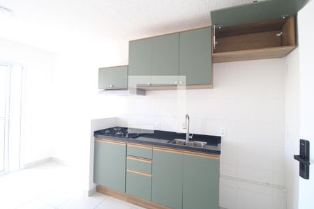 Sala/Cozinha de apartamento à venda com 2 quartos, 36m² em Socorro, São Paulo