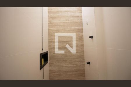 Banheiro Suíte de casa à venda com 3 quartos, 140m² em Parque São Lucas, São Paulo