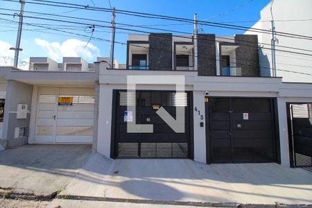 Fachada + Placa de casa à venda com 3 quartos, 140m² em Parque São Lucas, São Paulo