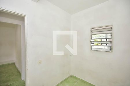 Quarto 2 de casa para alugar com 2 quartos, 55m² em Jardim Esmeralda, São Paulo
