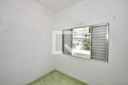 Quarto 1 de casa para alugar com 2 quartos, 55m² em Jardim Esmeralda, São Paulo