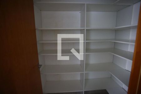 Despensa de apartamento à venda com 4 quartos, 140m² em Buritis, Belo Horizonte