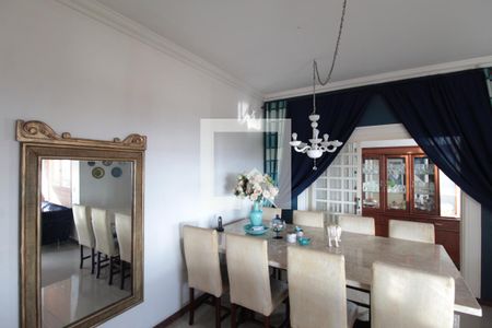 Casa à venda com 551m², 5 quartos e 6 vagasCopa