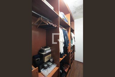 Casa à venda com 551m², 5 quartos e 6 vagasCloset da Suite 1