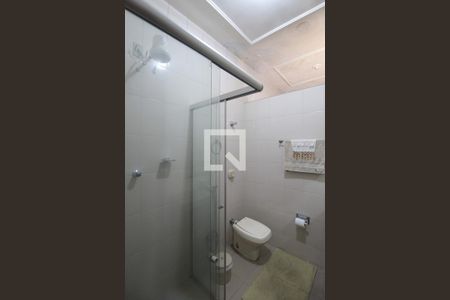 Casa à venda com 551m², 5 quartos e 6 vagasBanheiro Social