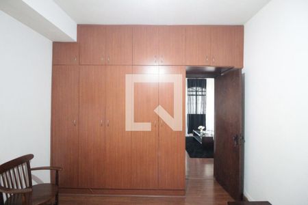 Casa à venda com 551m², 5 quartos e 6 vagasSuite 4