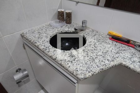 Casa à venda com 551m², 5 quartos e 6 vagasBanheiro da Suite 4