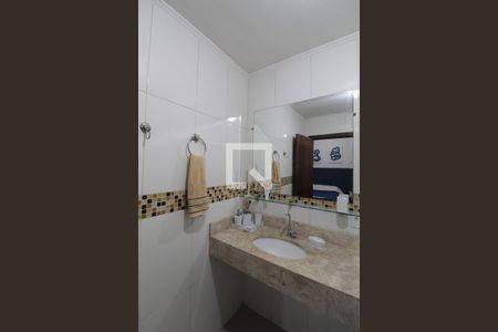 Casa à venda com 551m², 5 quartos e 6 vagasBanheiro da Suite 3