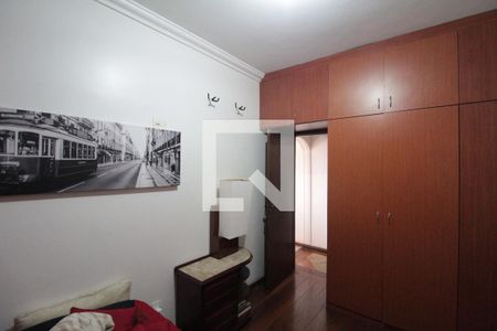 Casa à venda com 551m², 5 quartos e 6 vagasQuarto