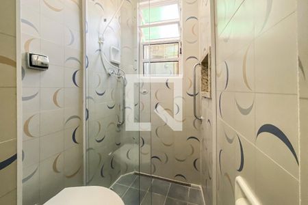 Banheiro de apartamento para alugar com 1 quarto, 33m² em Liberdade, São Paulo