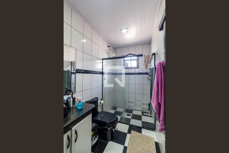 Banheiro da Suíte 2 de casa à venda com 3 quartos, 300m² em Vila Campanela, São Paulo