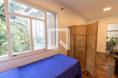 Sala/Quarto de apartamento à venda com 1 quarto, 36m² em Azenha, Porto Alegre