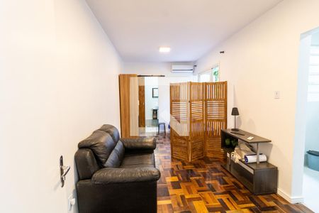 Sala/Quarto de apartamento à venda com 1 quarto, 36m² em Azenha, Porto Alegre