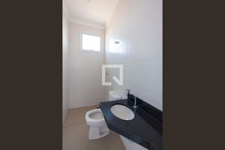 Banheiro do Quarto 2 de apartamento para alugar com 2 quartos, 54m² em Nova Uberlândia, Uberlândia