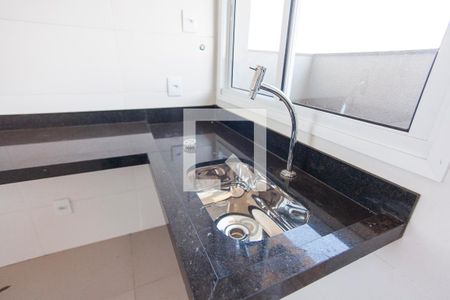 Cozinha de apartamento para alugar com 2 quartos, 54m² em Nova Uberlândia, Uberlândia
