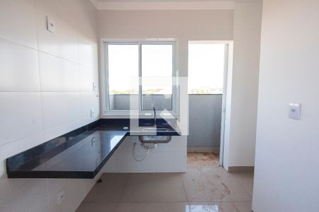 Cozinha de apartamento para alugar com 2 quartos, 54m² em Nova Uberlândia, Uberlândia